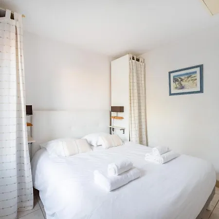 Coquette Maison Avec Piscine Partagee * Le Bois-Plage-en-Re