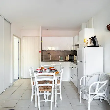 Holiday home Coquette Maison Avec Piscine Partagee Le Bois-Plage-en-Re